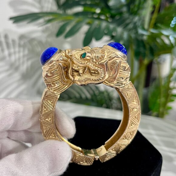Vintage K.J.L. Gold Tone Ornate Dragon Clamper Bracelet - Picture 2 of 8